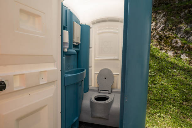 Portable Toilet Options We Offer in North Key Largo, FL